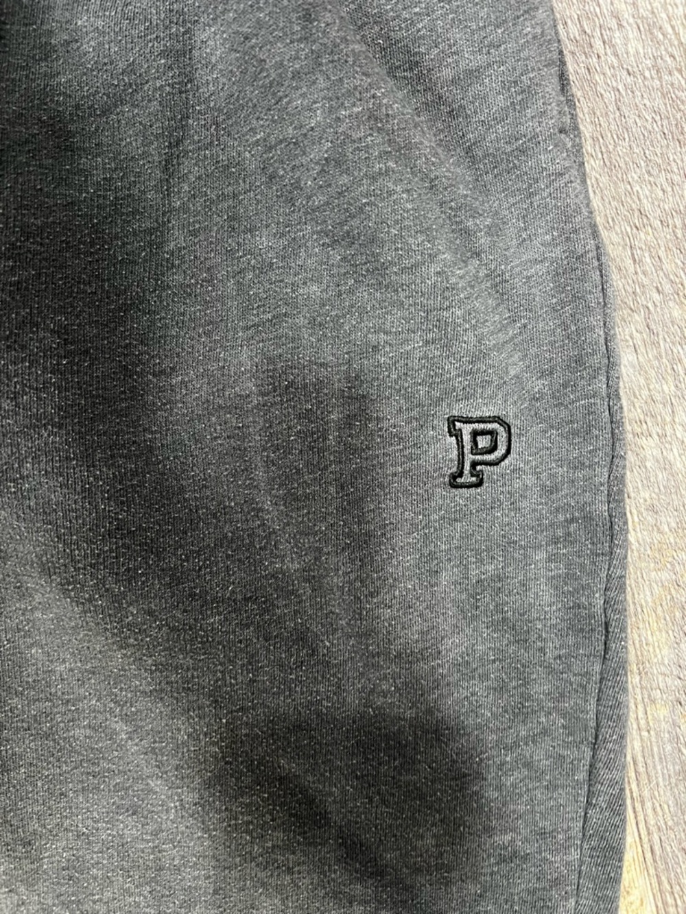 PINK Victoria's Secret Charcoal Gray Tie Dye Lounge Pullover - Picture 3 of 5